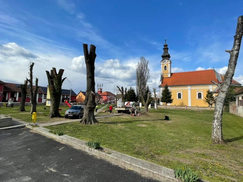 uredenje centra u slavonskom kobasu 2021 4